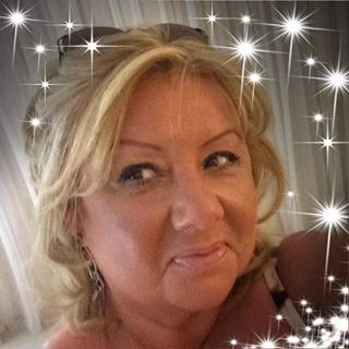 Ann Neville's avatar