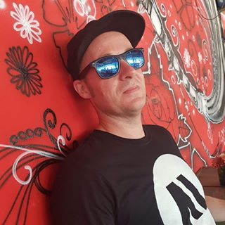 Deano Craggs's avatar