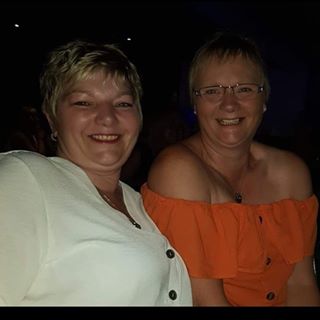 Val Young's avatar