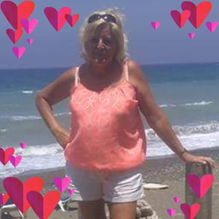 Kath Bagnall's avatar