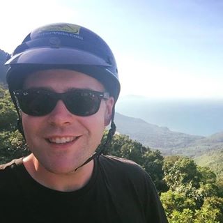 Chris Bury's avatar