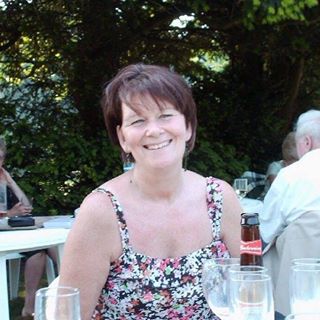 Susan Hatsipanagiotios's avatar