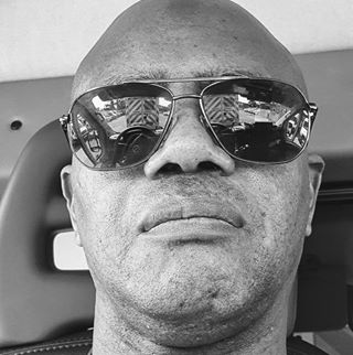 Louie Louie's avatar