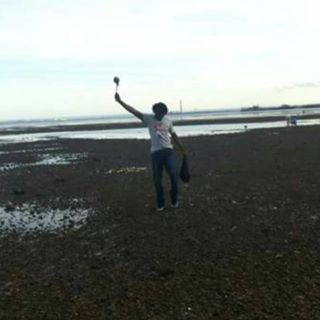 Marshy Akinyel's avatar