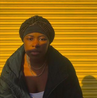 Esther Luamba's avatar