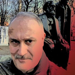 Alex Bennett's avatar