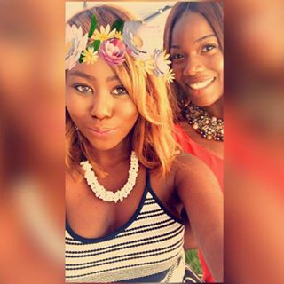 Esther Temi Topz's avatar