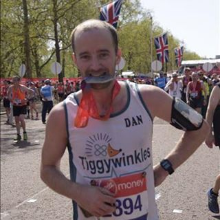 Daniel Nott's avatar