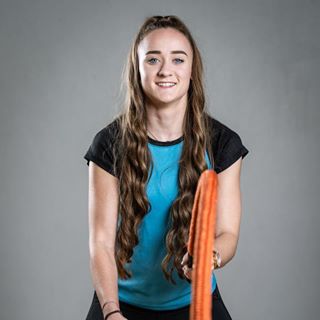 Becky Nicole's avatar