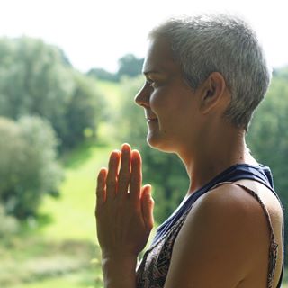 Bryony Harris's avatar