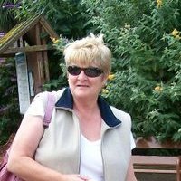 Florence Stitt's avatar