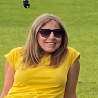 Nicola Campbell's avatar