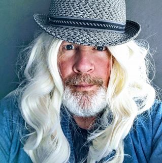 Ed Farquharson's avatar