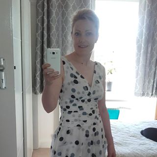 Rachel Cook's avatar