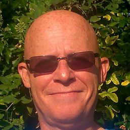 Neil Ruffell's avatar