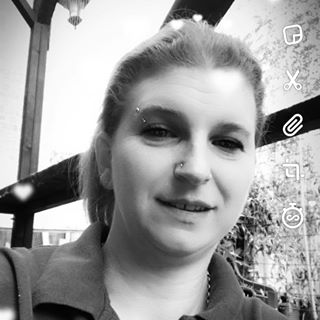 Vicky Harmer's avatar