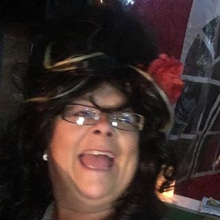 Jeanette Thickitt Hall's avatar