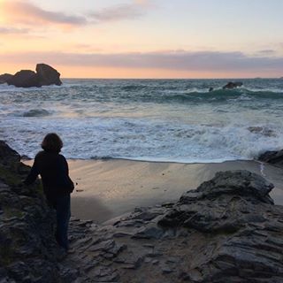 Julie Wilton's avatar