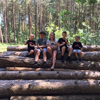 Julie De-felice's avatar