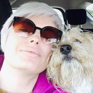 Caroline Brown's avatar