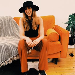 Emily Jayne Pearson's avatar