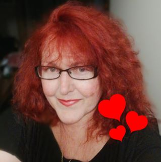 Julie Wilson's avatar