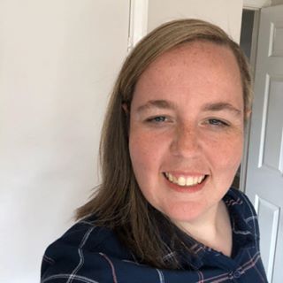 Vikki Fairman Adi's avatar