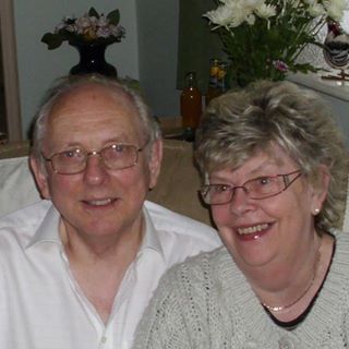 Michael Mills's avatar