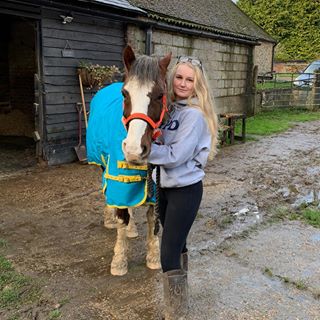 Molly Beaujeux's avatar