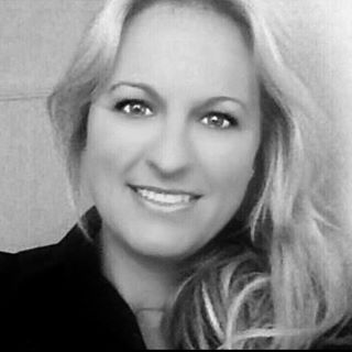 Amanda Thurlow's avatar