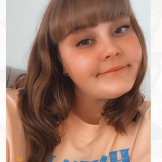 Amy Chaston's avatar