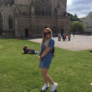 Lucie Liz's avatar