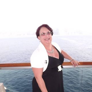 Tracy Hunt's avatar