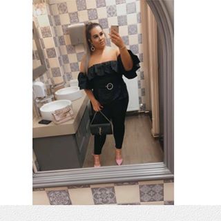 Ebony Lovatt's avatar