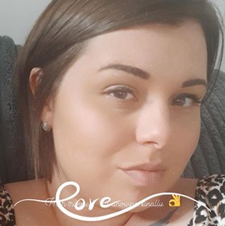 Rachael Elizabeth's avatar
