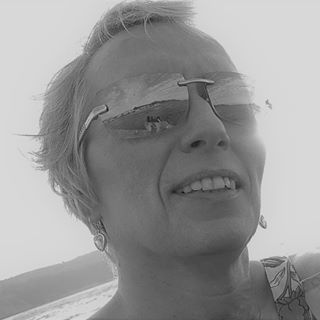 Breda Carter's avatar