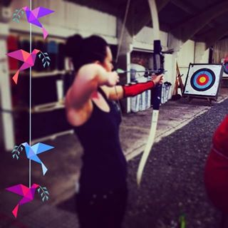 Laura Bailey's avatar