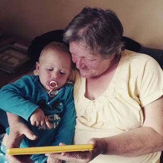 Lesley Lynch's avatar