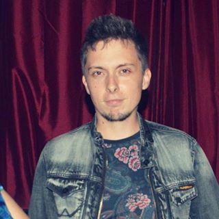 Henry Kelly's avatar