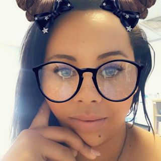 Angie Francis's avatar