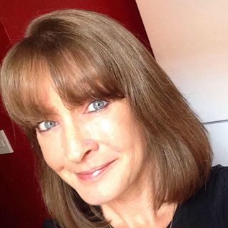 Trish Crowther's avatar