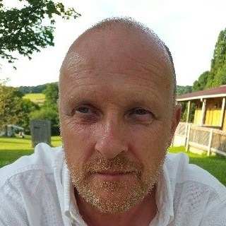 Stephen Ward's avatar