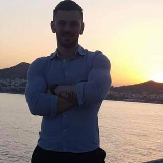 Razvan Ionut's avatar