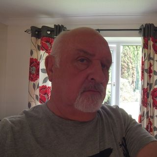 Gerald Plaxton's avatar