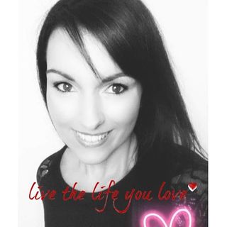 Lyndsey Dale's avatar