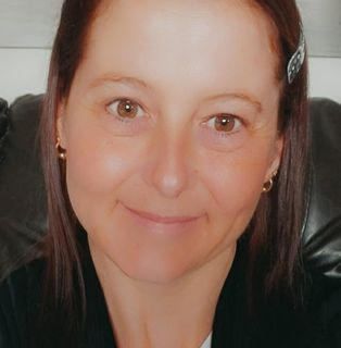 Sara Louise Whitaker's avatar