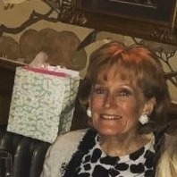 Joan Thomas's avatar