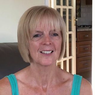 Linda Schofield's avatar