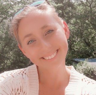 Holly Williams's avatar