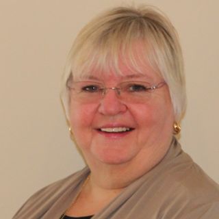 Maureen Davis's avatar